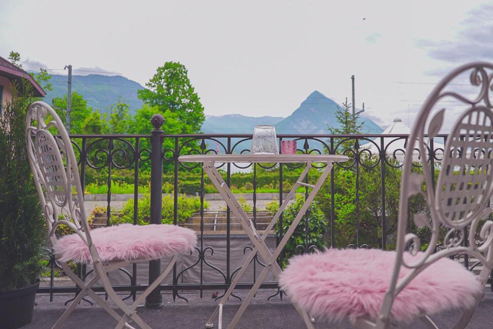 ホテル Guest Haus On The Lake Därligen エクステリア 写真
